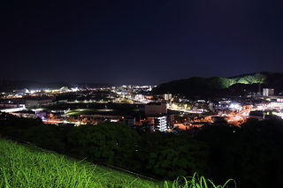 森崎小学校裏の夜景スポット写真（1）class=