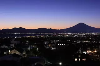 片瀬山富士見坂