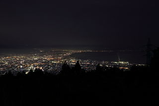 野田山健康緑地公園 金丸山広場の夜景スポット写真（1）class=