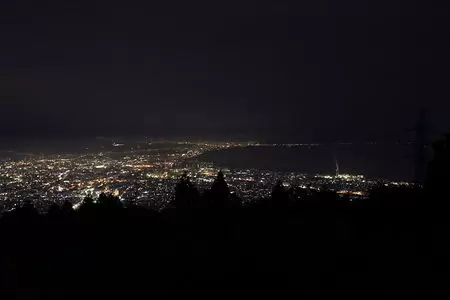野田山健康緑地公園 金丸山広場の夜景