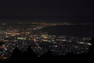 野田山健康緑地公園 金丸山広場の夜景スポット写真（2）class=