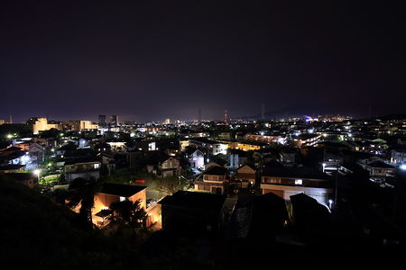 三島駅北側の夜景