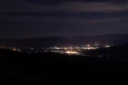 国見棚田公園（岳の棚田）の夜景