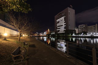 運河前遊歩道の夜景スポット写真（5）class=