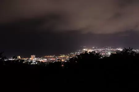 名護中央公園　南展望台（ガンジュー広場）の夜景