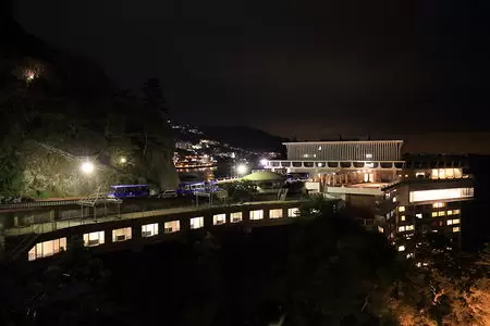 錦崎庭園の夜景