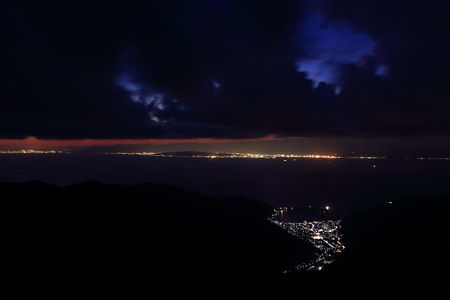 達磨山の夜景スポット写真（1）class=