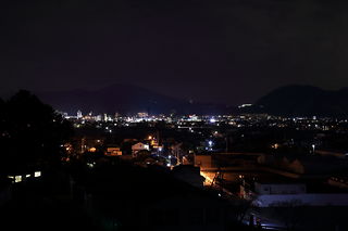 韮山反射炉 展望デッキの夜景スポット写真（2）class=