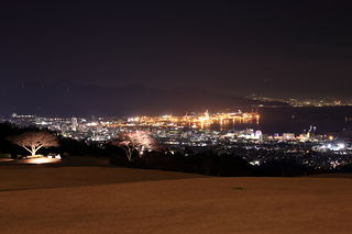 日本平ホテル 庭園の夜景スポット写真（2）class=