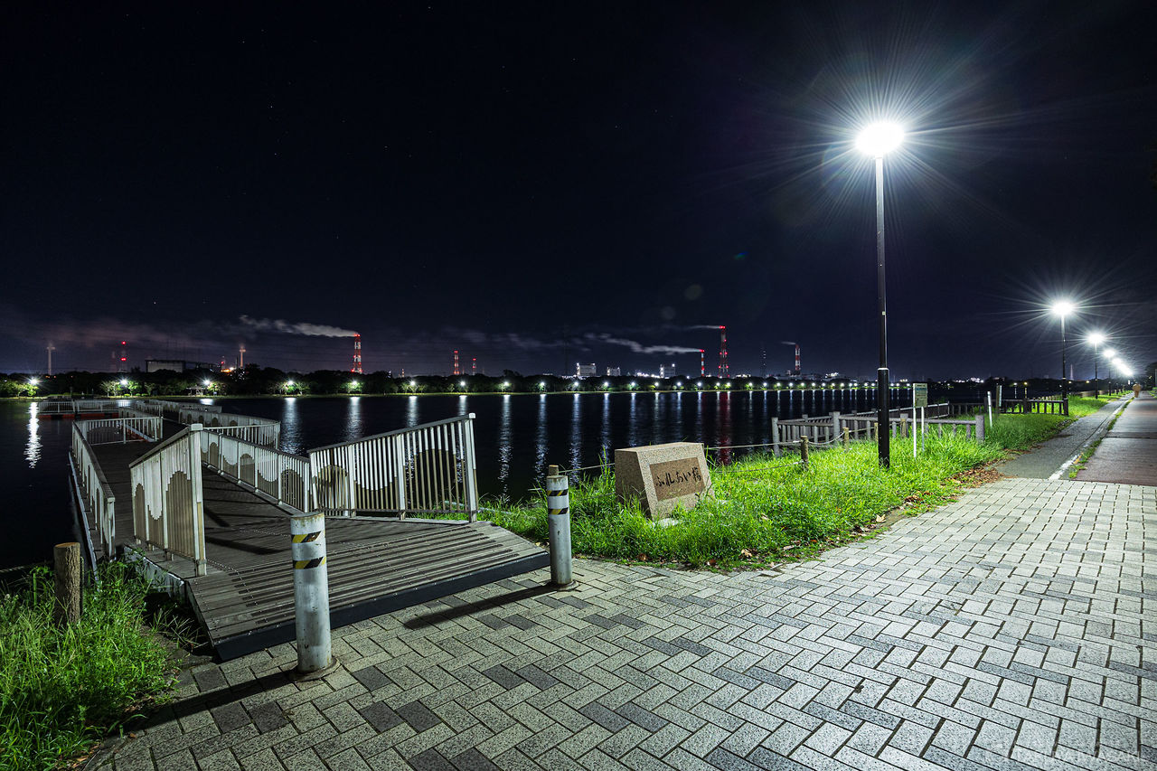 神之池緑地公園の夜景スポット写真（5）