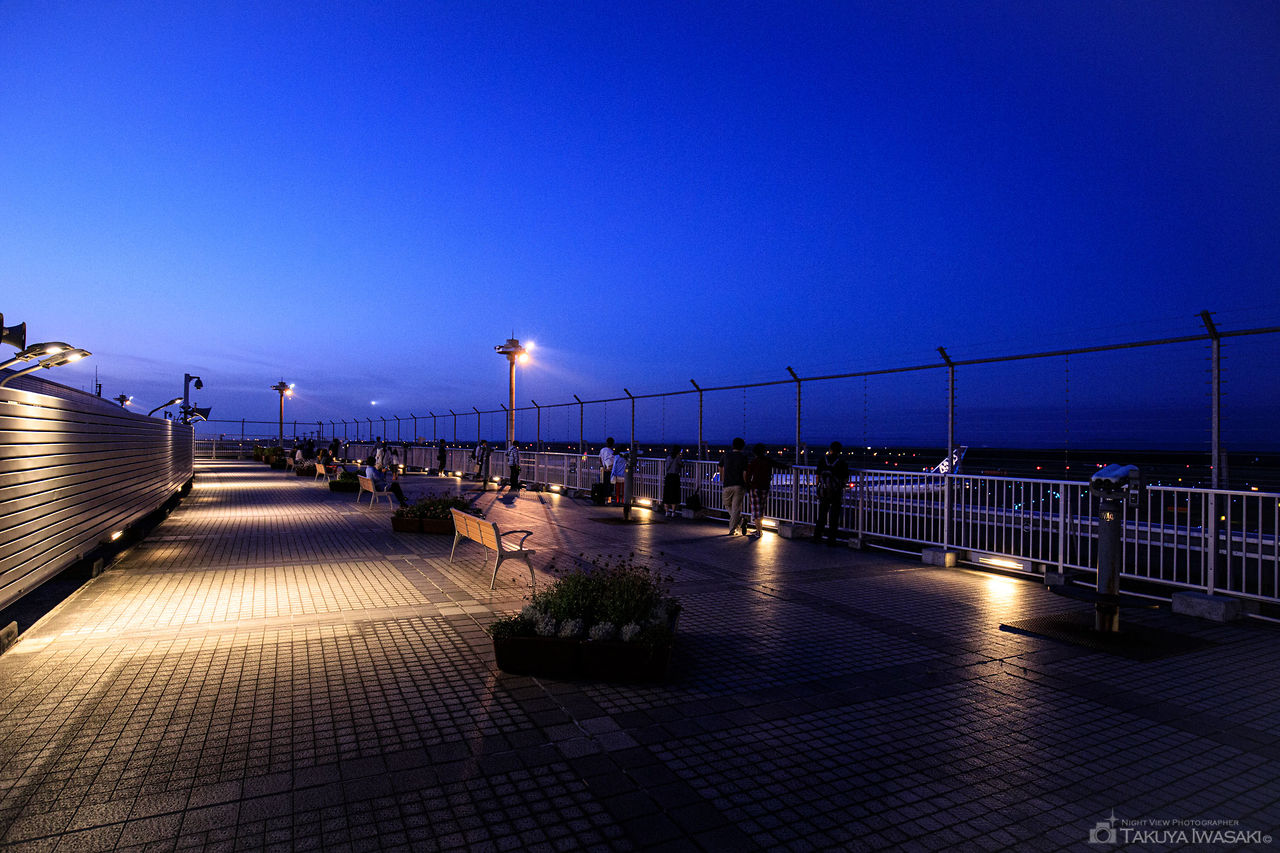 新千歳空港ターミナルビル 展望デッキの夜景スポット写真（4）