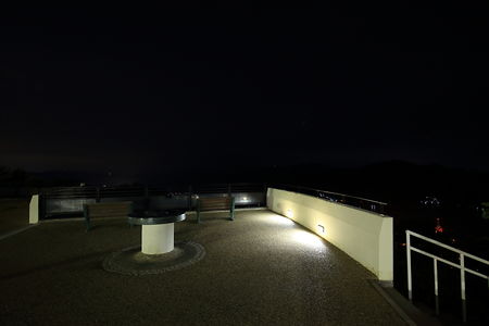 五老ヶ岳公園 頂上広場の夜景スポット写真（3）class=