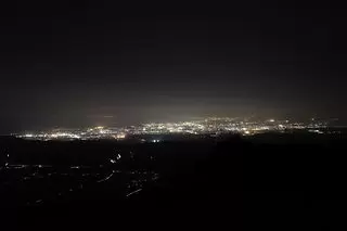 滝知山展望台フライトエリア（伊豆スカイライン）の夜景