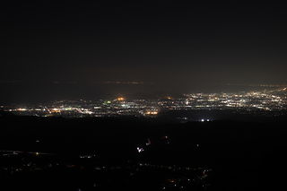滝知山展望台フライトエリアの夜景スポット写真（2）class=