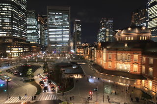 KITTE 旧東京中央郵便局長室の夜景スポット写真（1）class=