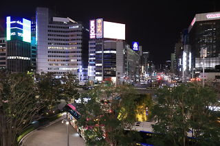 東京駅 グランルーフの夜景スポット写真（1）class=