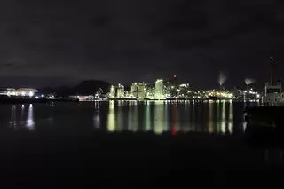 港町（三菱マテリアル九州工場）の夜景