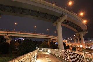 辰巳ジャンクションの夜景スポット写真（3）class=