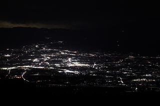 チェリーパークラインの夜景スポット写真（4）class=