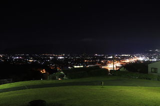 玄藩山公園　見晴らしの丘展望台の夜景スポット写真（1）class=