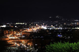 玄藩山公園　見晴らしの丘展望台の夜景スポット写真（3）class=