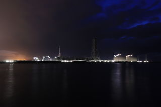 黒井突堤の夜景スポット写真（1）class=
