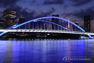 隅田川テラス　浜前水門付近の夜景スポット写真（2）class=