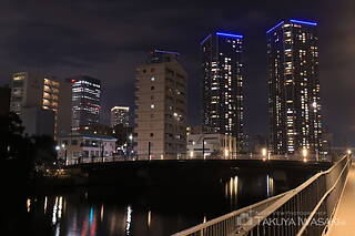中央区立勝どき5丁目親水公園の夜景スポット写真（2）class=