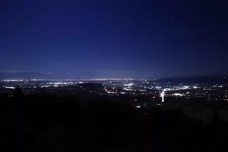 山王台公園の夜景