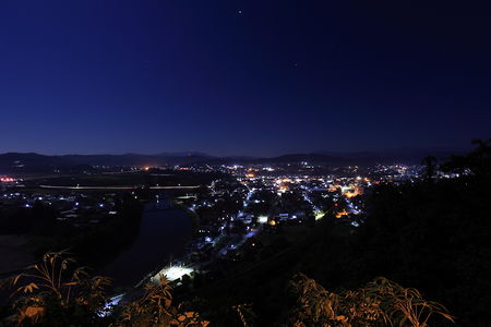 楯山公園の夜景スポット写真（1）class=