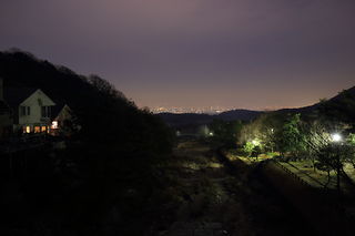 ゆずり葉台緑地公園の夜景スポット写真（1）class=