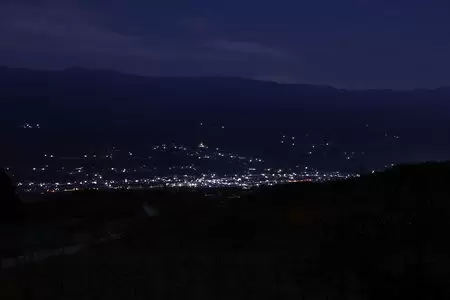 アグリ交流センター駐車場の夜景