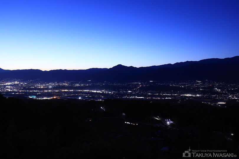 福島てっぺん公園の夜景スポット写真（1）