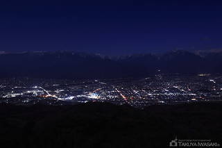 鷹狩山　展望台の夜景スポット写真（1）class=