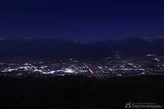 鷹狩山　展望台の夜景