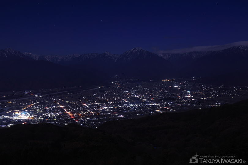 鷹狩山　展望台の夜景スポット写真（2）