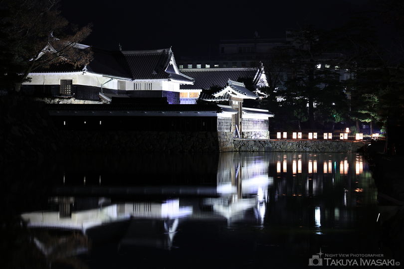 松本城公園の夜景スポット写真（3）