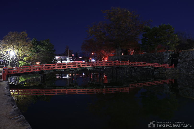 松本城公園の夜景スポット写真（4）