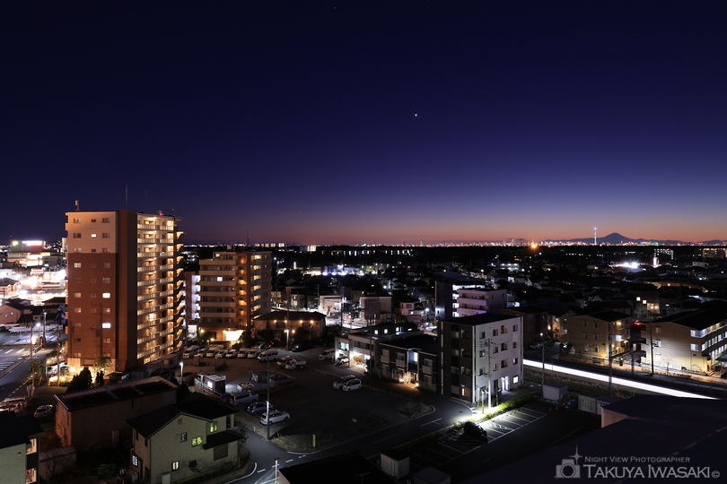 鎌ヶ谷市役所　かまがやスカイビューの夜景スポット写真（2）