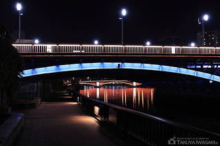 隅田川テラス 駒形橋付近の夜景スポット写真（3）class=