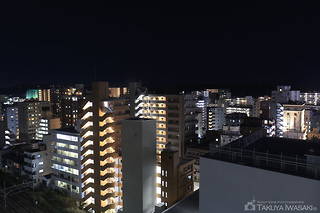 住宅街の夜景
