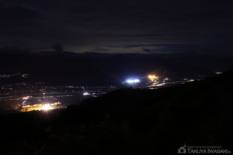 魚沼スカイライン　十日町展望台の夜景スポット写真（2）