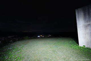 魚沼スカイライン　護国観世音の夜景スポット写真（4）class=