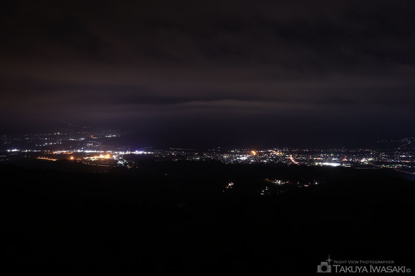 魚沼スカイライン　六日町展望台の夜景スポット写真（1）