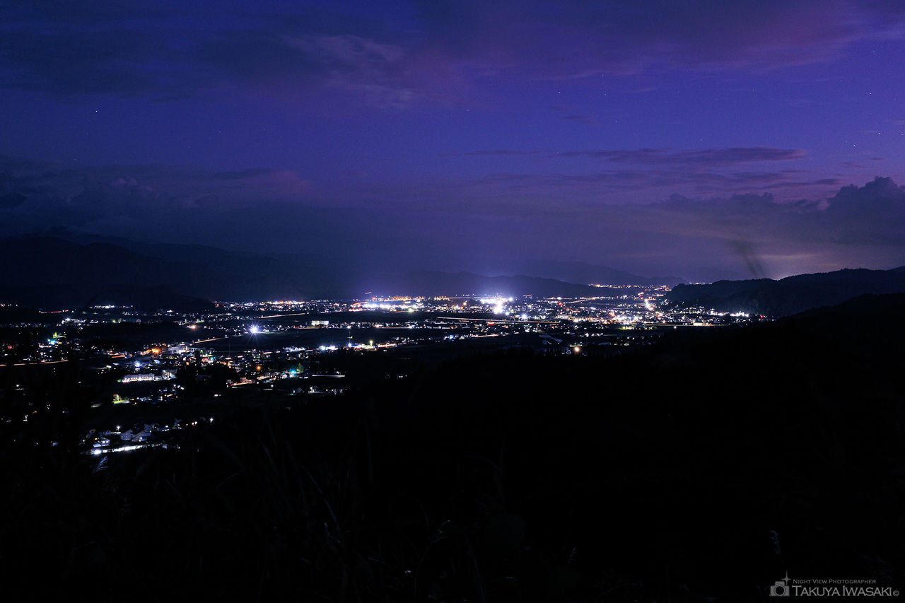 小出方面の夜景