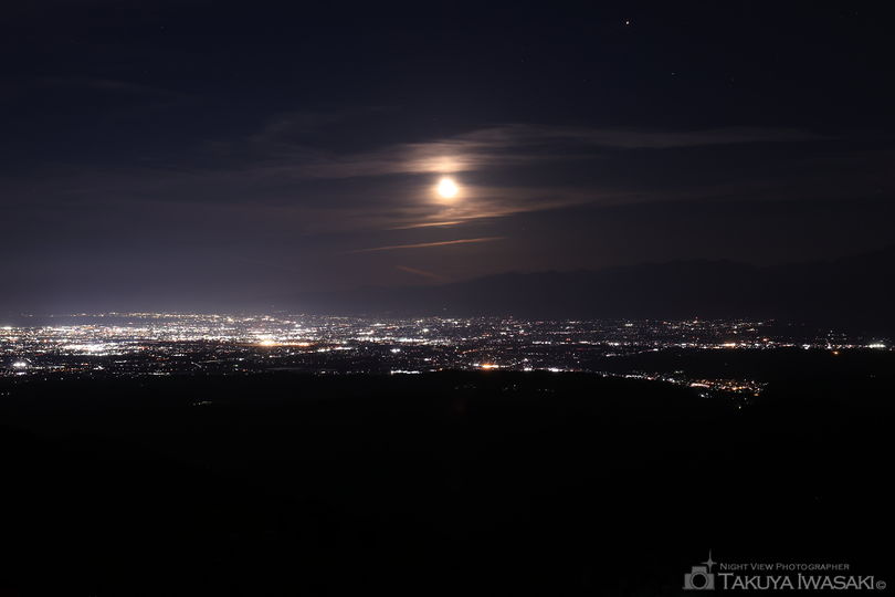 牛岳パノラマ展望台の夜景スポット写真（1）