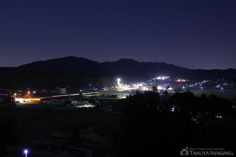 柳田布尾山古墳の夜景スポット写真（2）