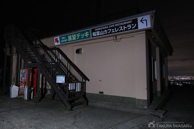 稲葉山 山頂展望台の夜景スポット写真（4）