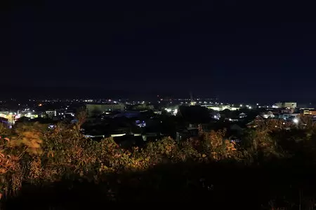 朝日山公園 東見晴らし台の夜景