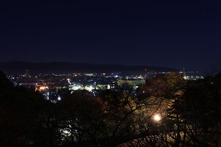 朝日山公園 展望休憩所の夜景スポット写真（1）class=